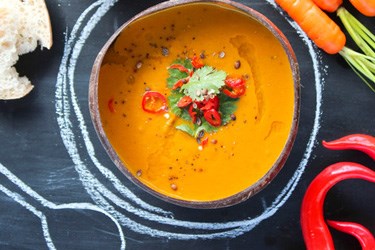 SPICY CARROT AND LENTIL SOUP