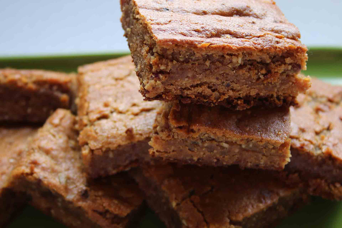 DATE AND WALNUT SLICE